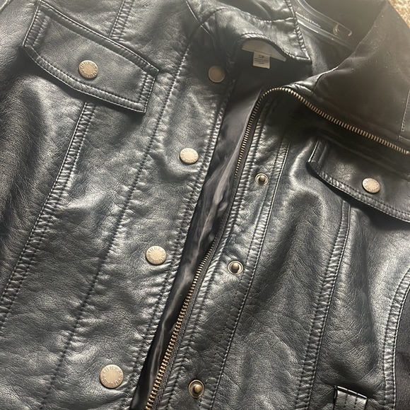 Leather jacket - Picture 3 of 4